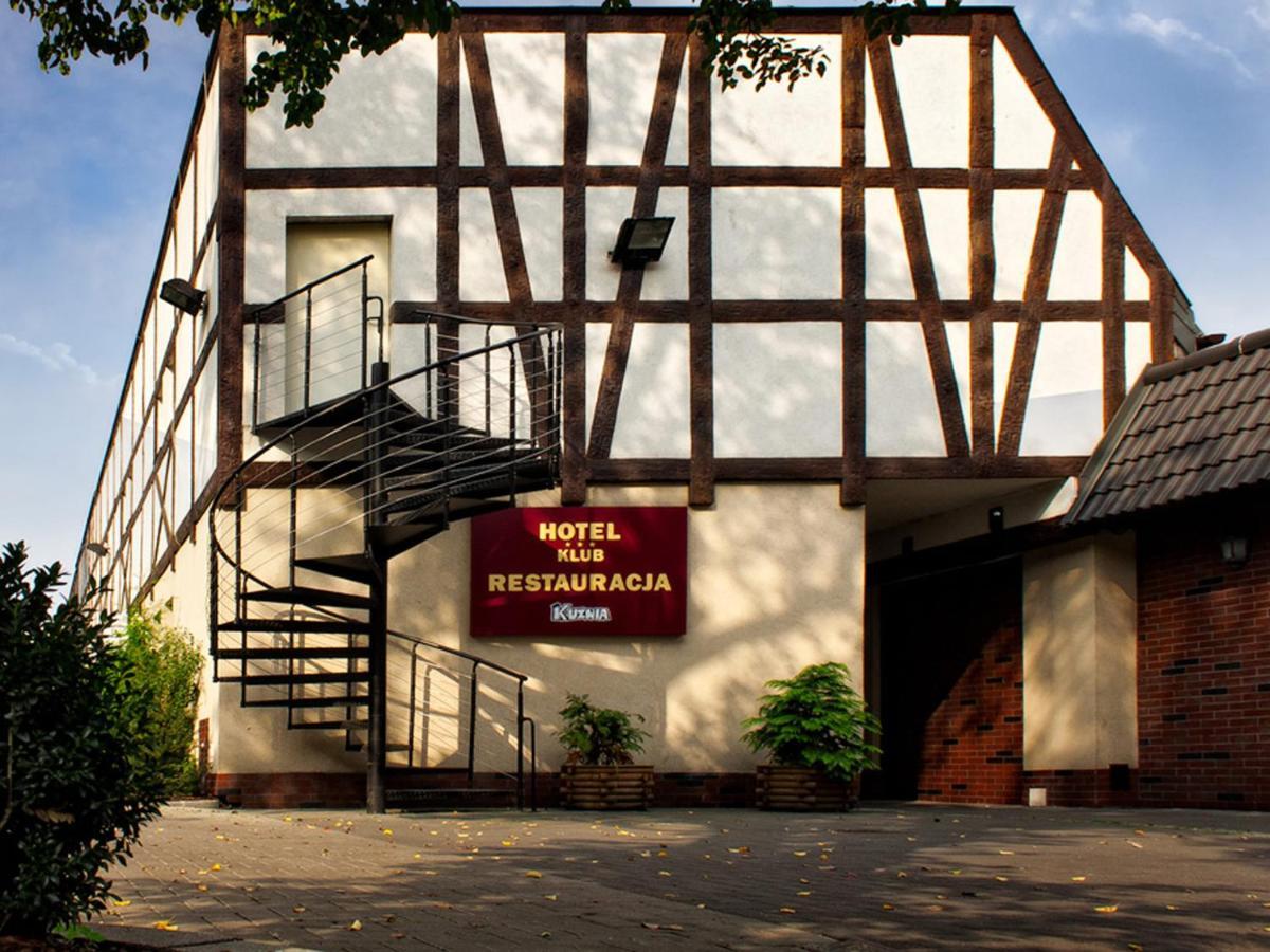 Hotel Kuznia Bydgoszcz Exteriör bild