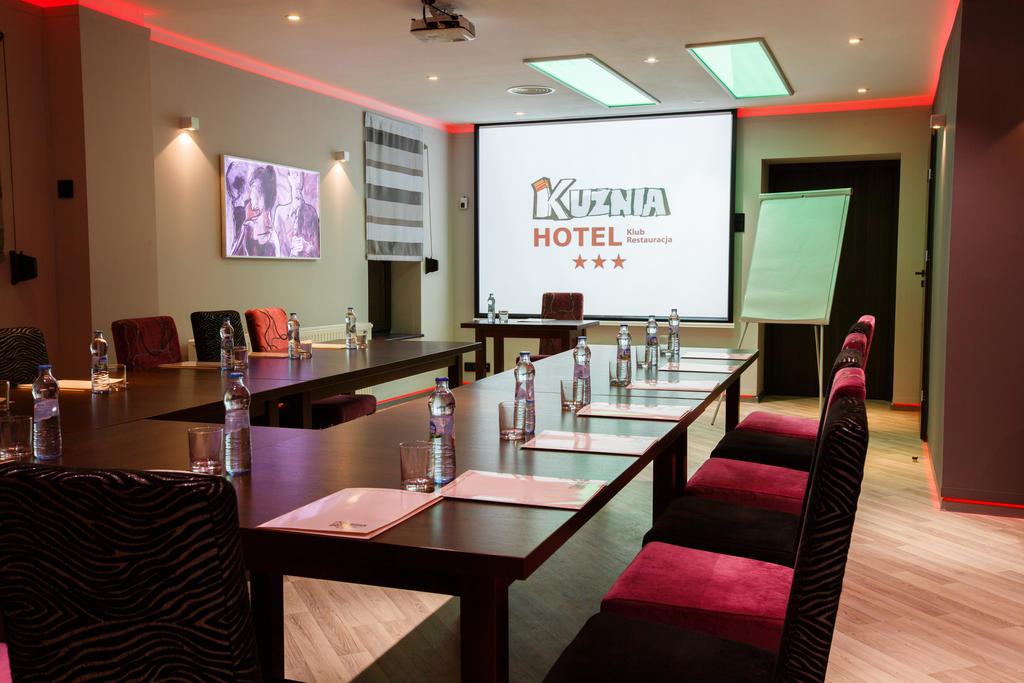 Hotel Kuznia Bydgoszcz Exteriör bild